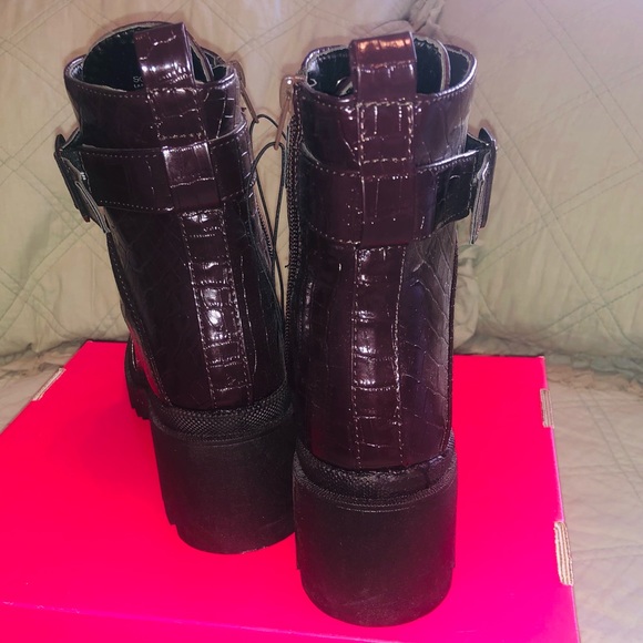 Sugar heeled boots - Picture 5 of 5